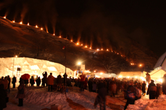 108本のワラを燃やすお祭り