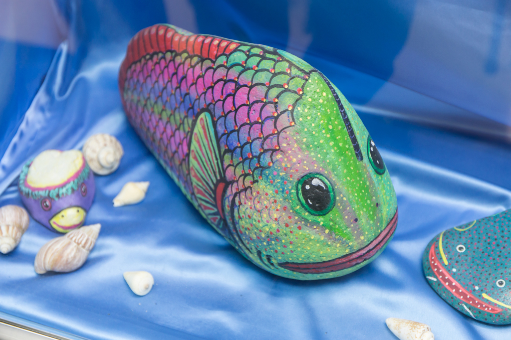 石に眠る魚