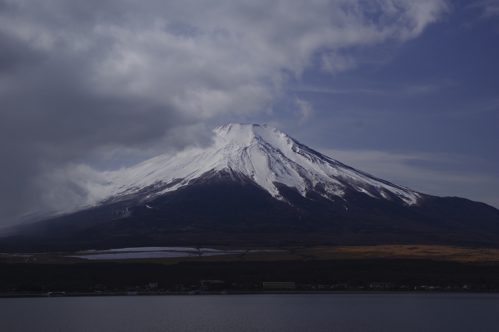 山中湖からの富士山