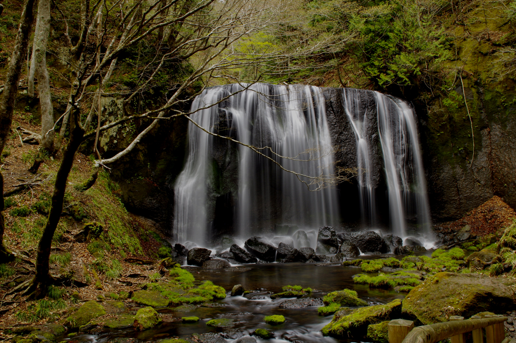 達沢不動滝　雄滝