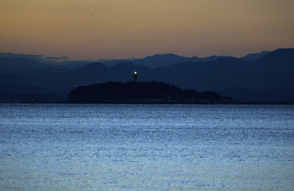 夕方　手持ち　300mm