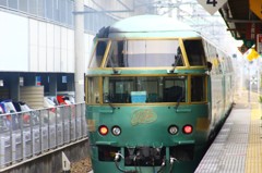 JR九州　久大線　二日市駅　湯布院の森Ⅱ