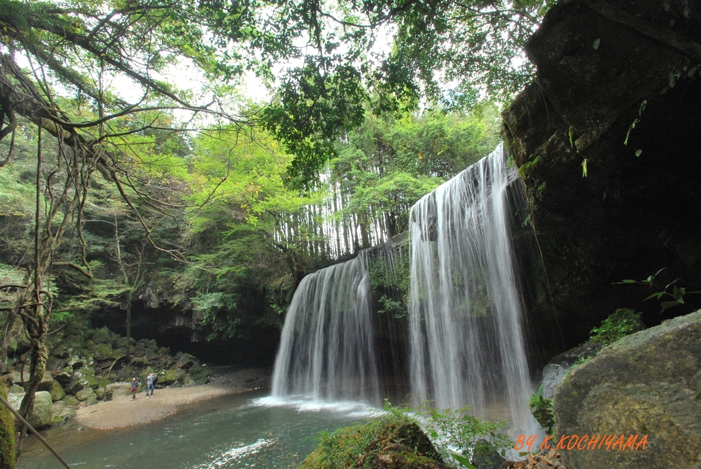 熊本県阿蘇市小国町　鍋ヶ滝