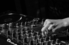 Hey Dj