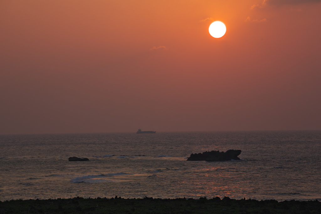 夕陽の航海