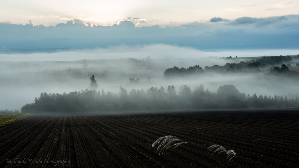 Misty September 32 朝霧