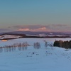 大雪憧景 丘を越えて