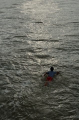 Paddling as lighting guides