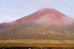 早朝に富士山