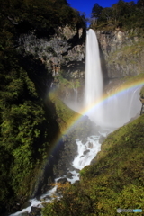 虹の華厳の滝