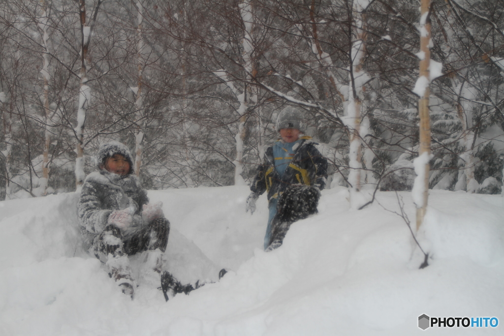 雪遊び