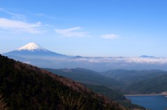 雲より高い富士山