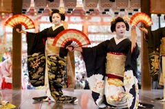 奉納の舞
