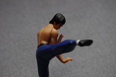 リーさまハイキック