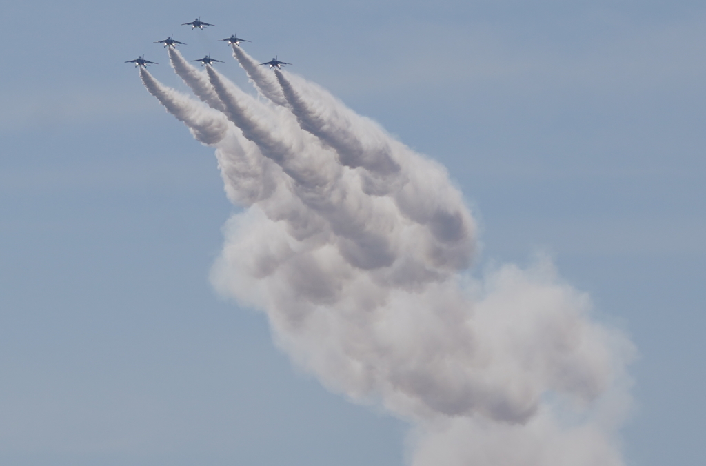 ブルーインパルス  小牧基地オープンベース