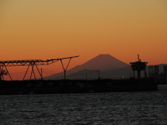 富士山     千葉みなとから