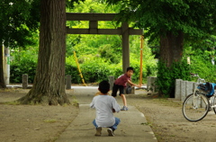 神社で暇つぶし