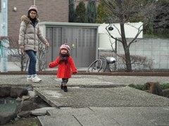 変な帽子散歩