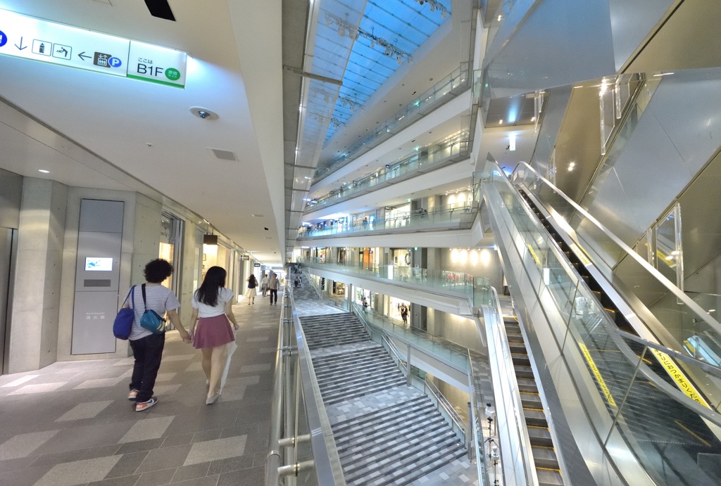 グアーっ！と表参道ヒルズ！