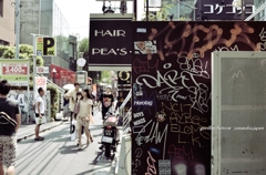 カラフルな路地