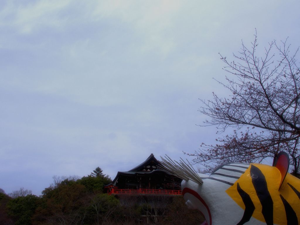 共に眺めたるは、本堂なり。　～朝護孫子寺～