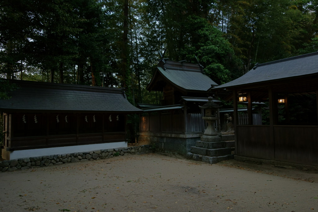 飛鳥坐神社