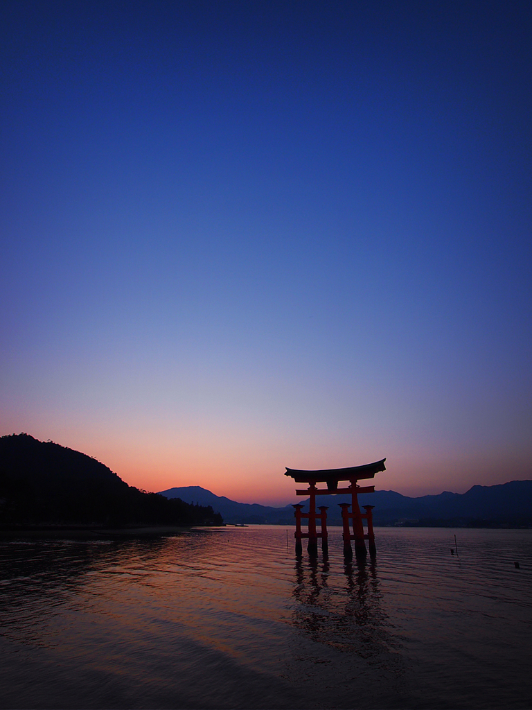 厳島神社の大鳥居