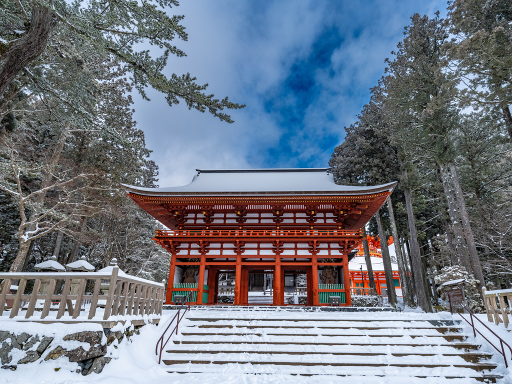 高野山・雪の日