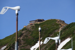 八ヶ岳・展望荘から赤岳頂上小屋を見る