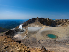 雌阿寒岳のマチネシリ火口