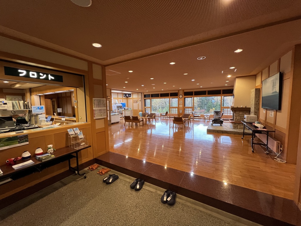 尾瀬と会津駒の旅・尾瀬御池ロッジはホテル並みのゴージャス
