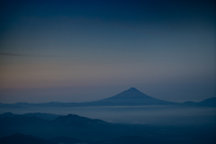 八ヶ岳・赤岳より富士