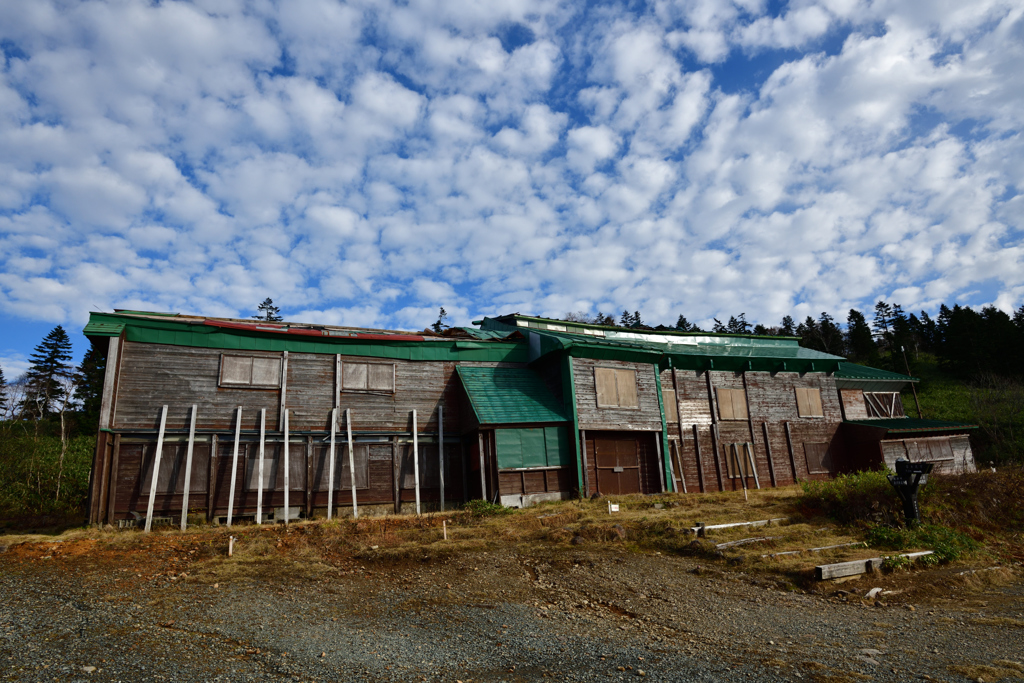 尾瀬　廃墟になった富士見小屋