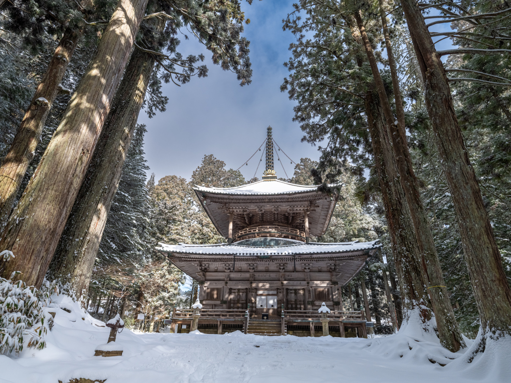 高野山・雪の日