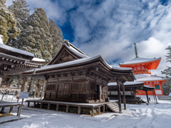 高野山・雪の日