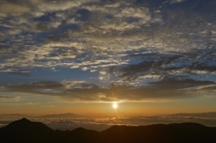 北穂高3160ｍからの夜明け