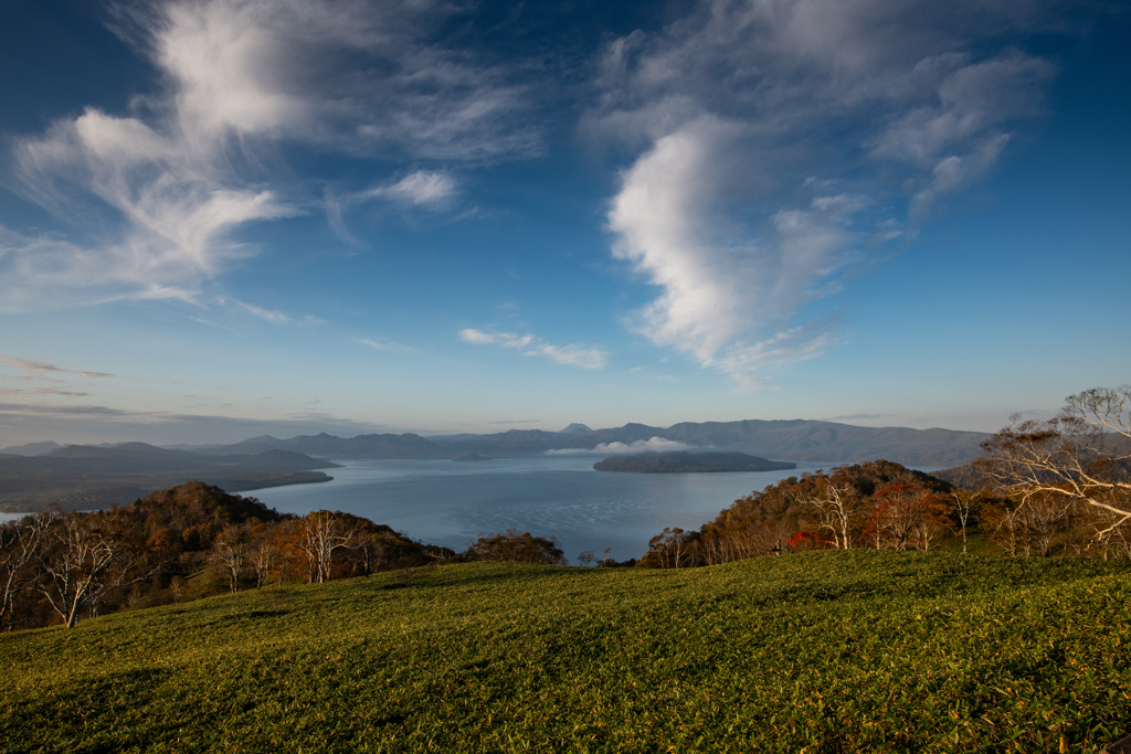 屈斜路湖・藻琴山より