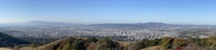 若草山頂上からのパノラマ　南山城から奈良盆地ほぼ全景