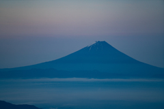 八ヶ岳・赤岳より富士