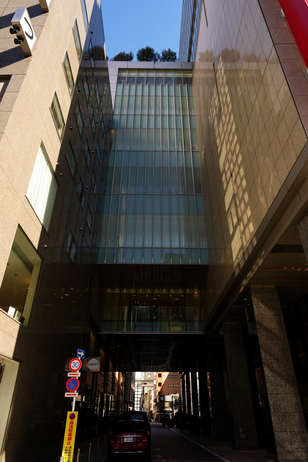 トンネルように見える