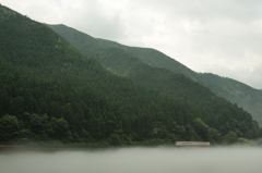 雲の上を走る