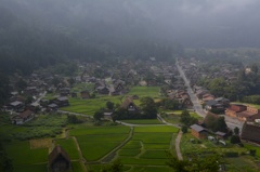 SHIRAKAWAGO IN THE MORNING