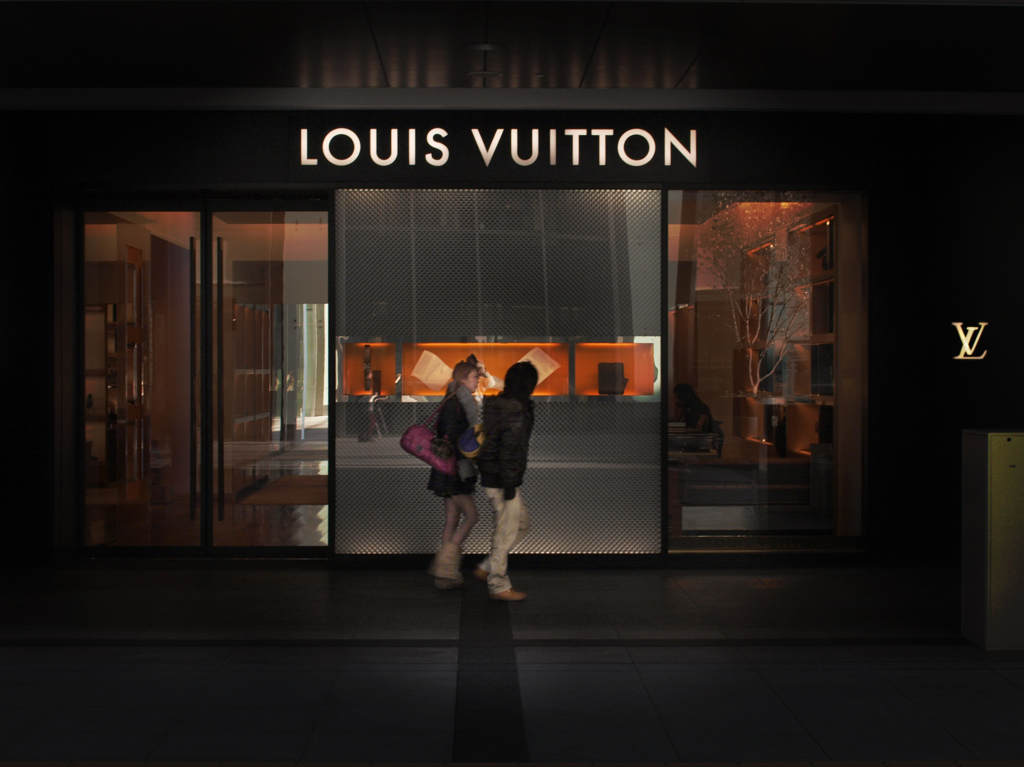 LV