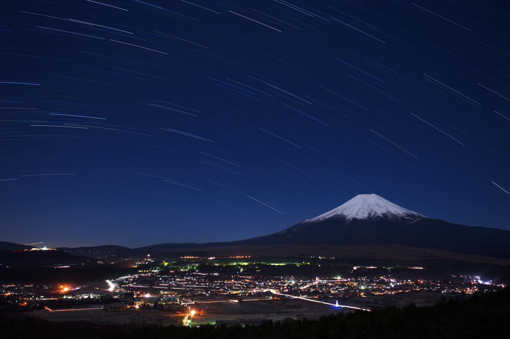 月夜の軌跡
