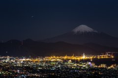 煌めきの港