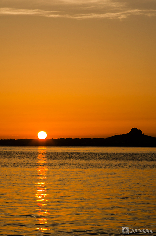 伊江島と夕日