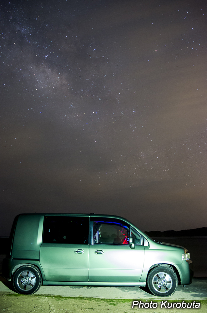 愛車と夜空