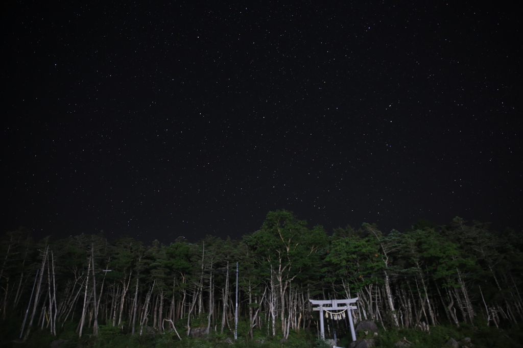 三笠山神社と星空