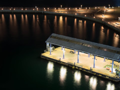 関門海　夜の唐戸桟橋