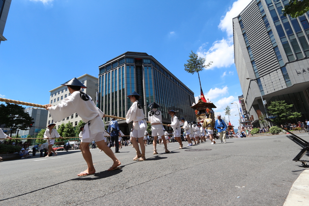 祇園祭　山鉾巡行